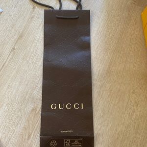 Gucci shopping bag